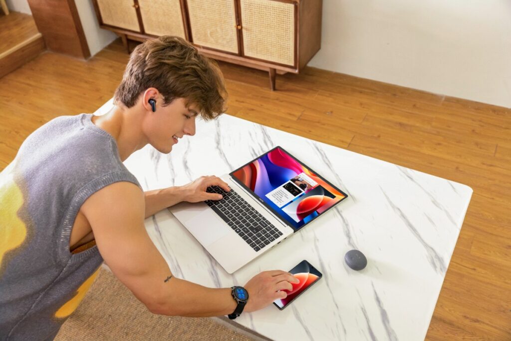 tecno megabook laptop factory 2