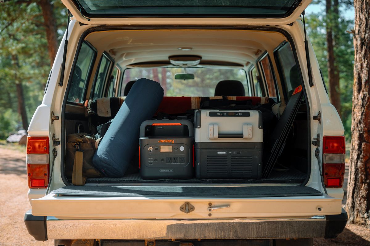 Explorer 1000v2 Jackery 1 1