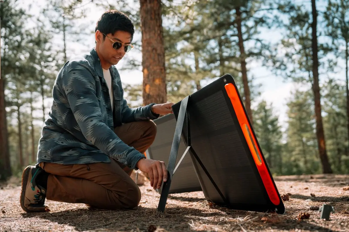 Solar Saga 100w 3 1.jpg