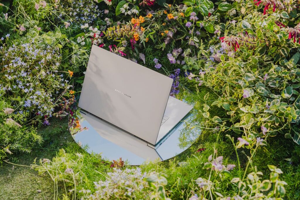 Zenbook S16 UM5606GA 1.1cm of Pure AI Power 1