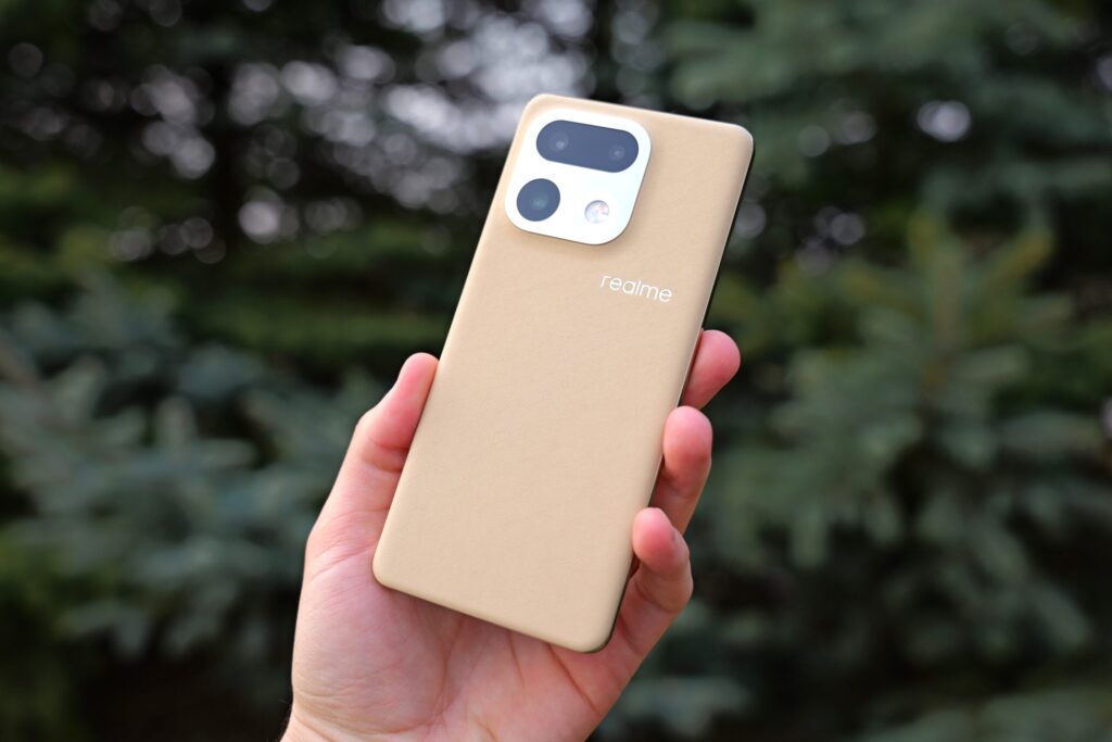 realme 16 pro5g 5 scaled 1