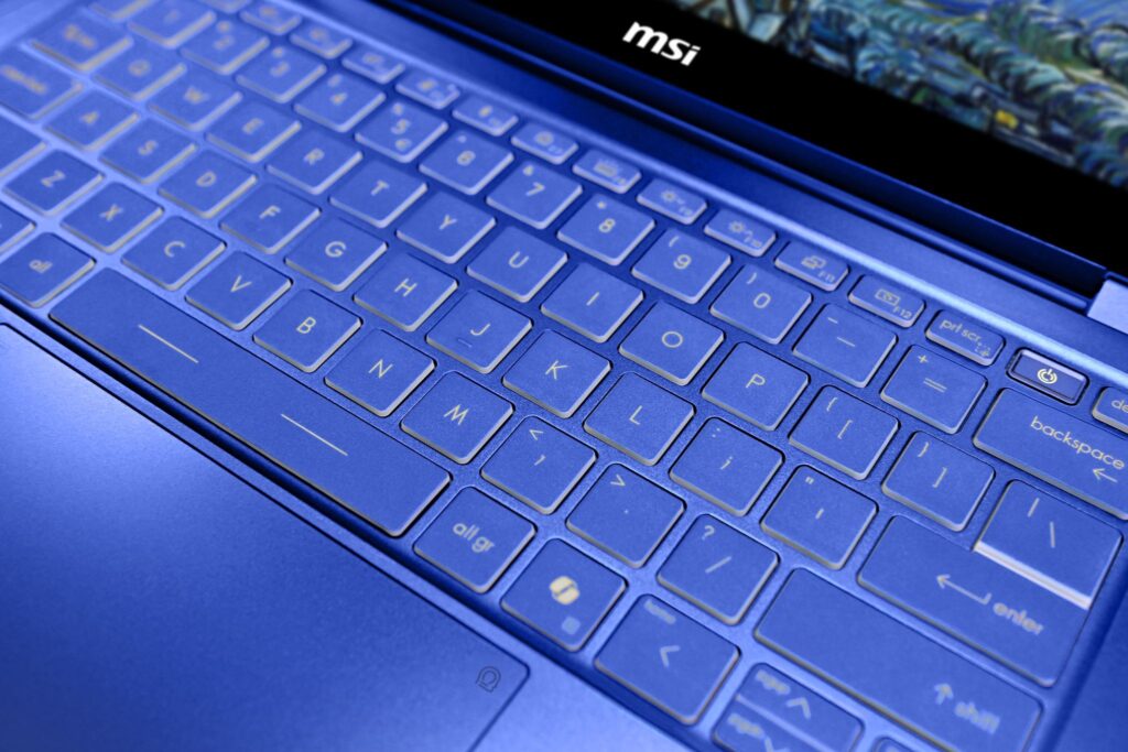 MSI Prestige 14 Flip AI+ Vincent van Gogh Edition: When a Laptop Becomes a Piece of Art 96 image 8