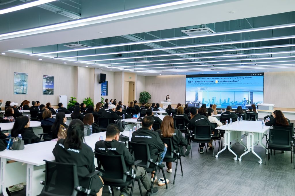 TCL Brings Philippine AC Dealers to Guangzhou Factory for Manufacturing Tour 89 TCL Strengthens Philippine B2B Dealer Partnerships Through Global Air Conditioning Factory Tour 7